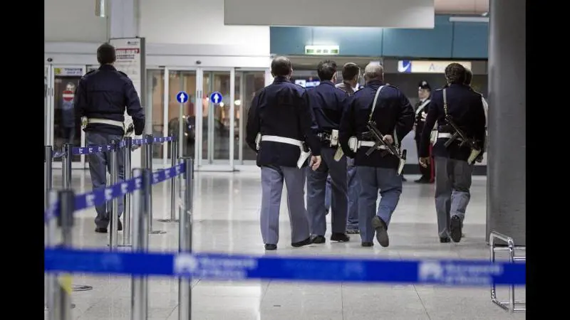 Farnesina, vacanze all'estero: i Paesi a rischio per gli italiani