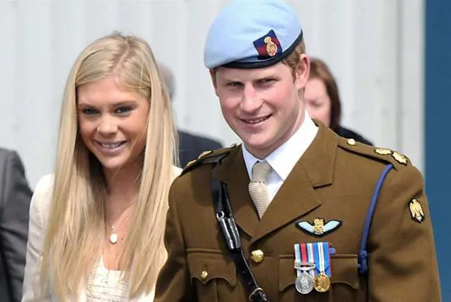 Principe Harry, parla l'ex fidanzata Chelsy Davy: "Una relazione orribile"
