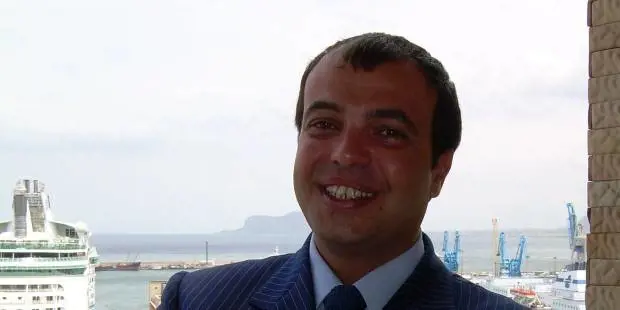 Una legge per aiutare Alfano jr: così decadono le indagini della Corte dei Conti