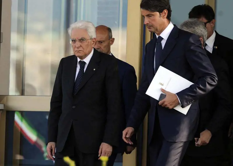 Matarella al rientro delle vittime della strage di Dacca