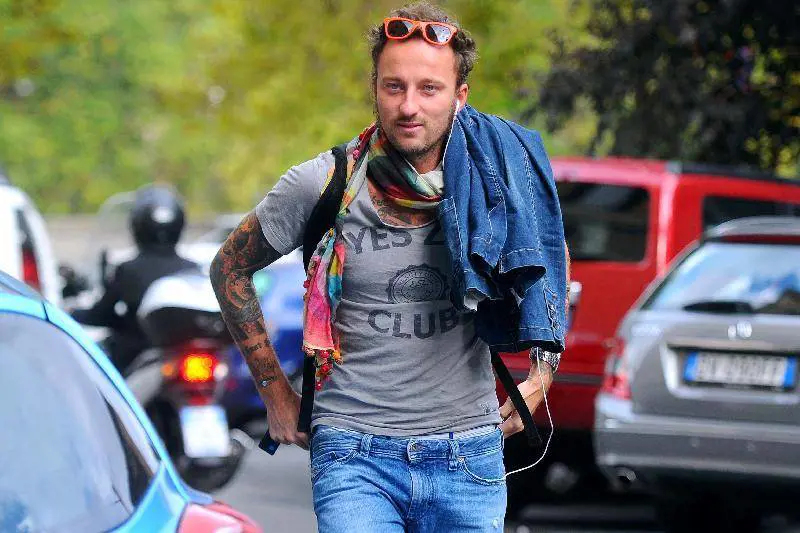Roby Facchinetti, rapina in casa Il figlio: "Comprerò un arsenale"