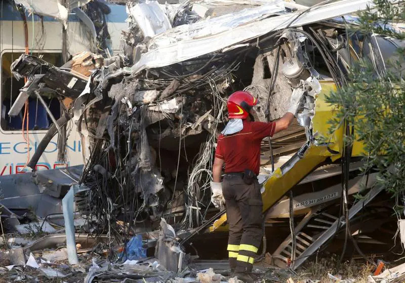 Puglia, si indaga sulle cause. "C'era un treno di troppo"
