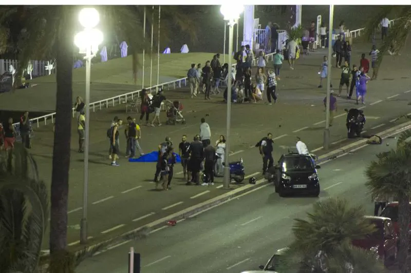 Nizza come Nantes e Digione: la folla nel mirino