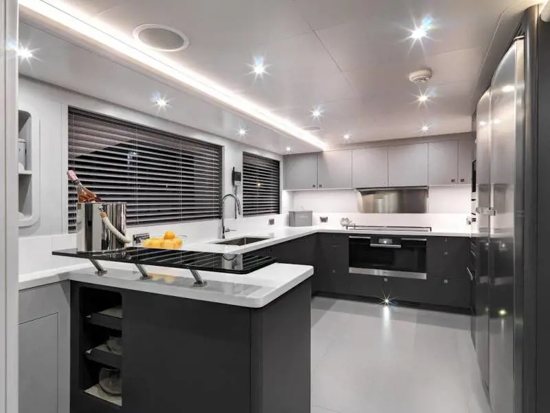 L’importanza del gusto sugli yacht: è boom di cucine da masterchef