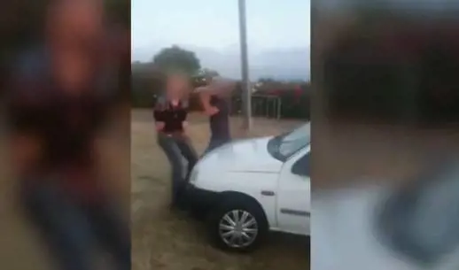 Disabile picchiato, video su Facebook. I familiari della vittima lo riconoscono