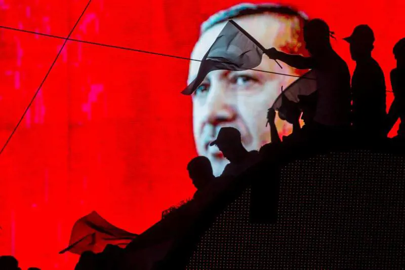 Erdogan adesso censura pure la tv dell'Azerbaijan