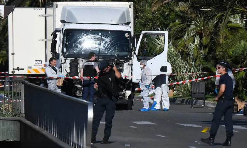 L'Europol lancia l'allarme: "Pronti nuovi attacchi"
