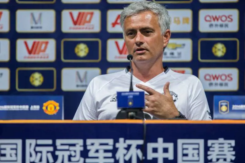 Mourinho: "Pogba? So che stiamo chiudendo per un giocatore..."