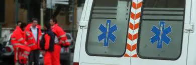 Ostuni, va ad una festa: lo trovano per terra con un trauma cranico