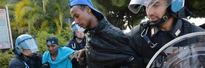 Ventimiglia: dopo la protesta migranti trasferiti all'hotspot di Taranto