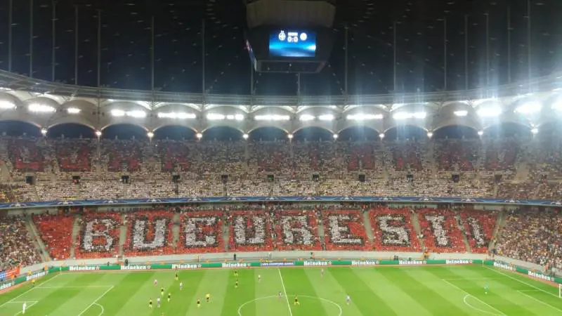 Steaua Bucarest sconfitto dal City e sabotato dai 'cugini' della Dinamo