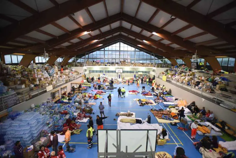 Forza italiani, forza Renzi