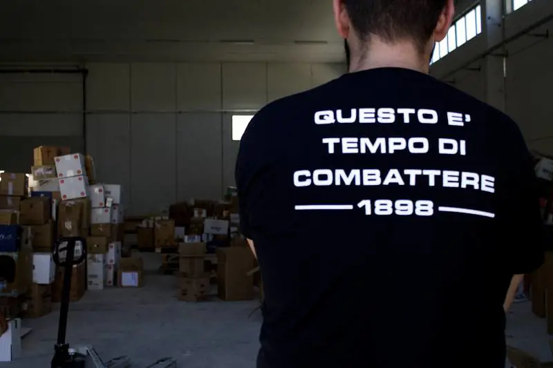 Sisma, gli Angeli Ultras ​che scavano tra le macerie