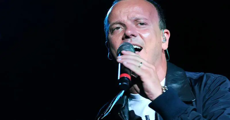 Gigi D'Alessio rompe il silenzio su Anna Tatangelo: "I grandi amori non finiscono"
