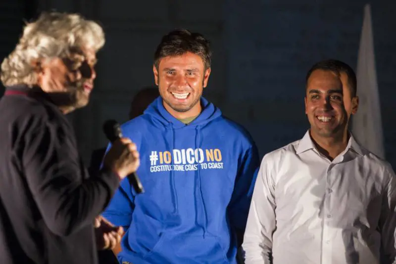 Grillo non incontra la Raggi, ma la conferma: "Vigileremo"