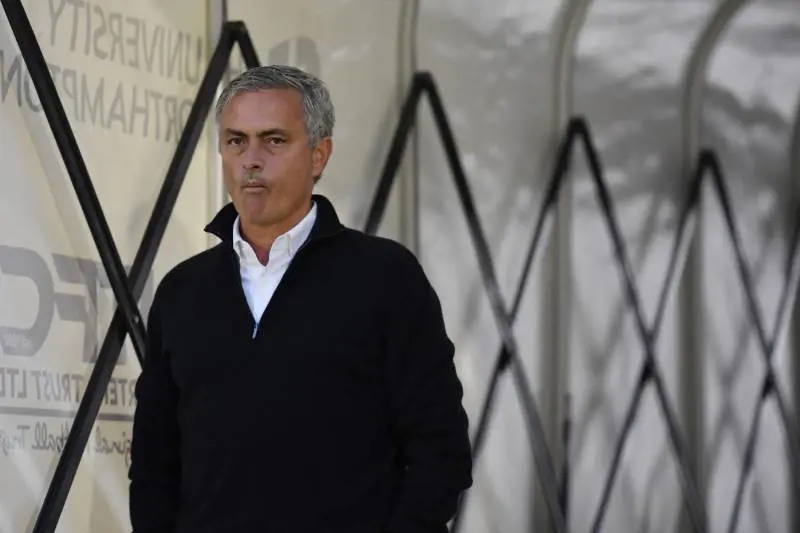 Mourinho al veleno su Wenger: "Prima o poi gli spaccherò la faccia"