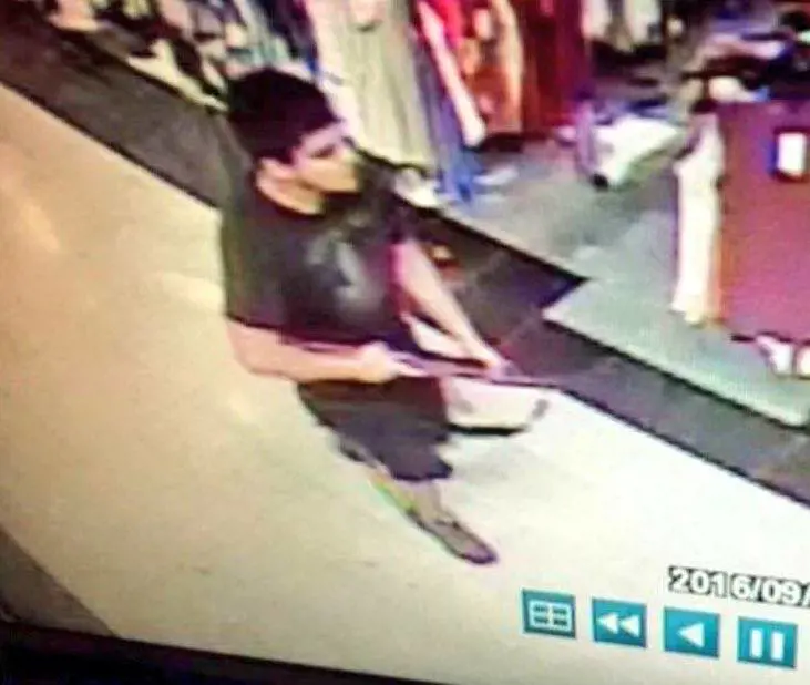 5 morti in sparatoria in un centro commerciale vicino a Seattle