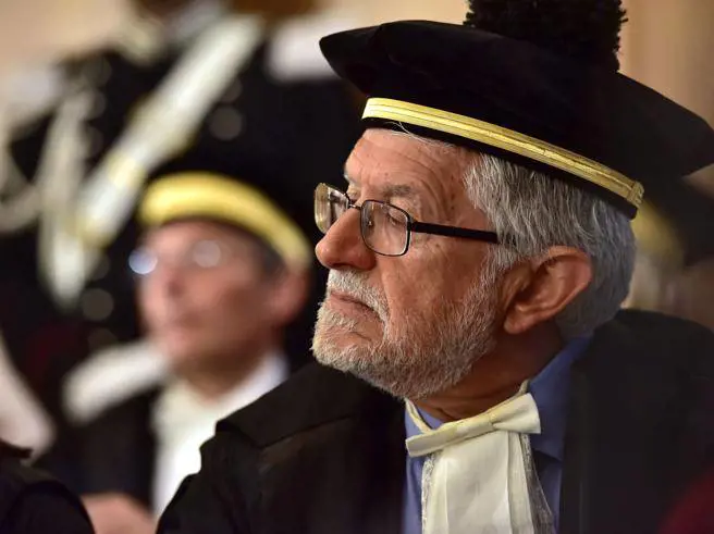Ora pure Tutino si tira indietro. Non sarà assessore della Raggi