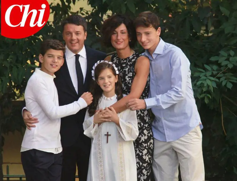 Renzi alla comunione della figlia Ester, le immagini in esclusiva di Chi