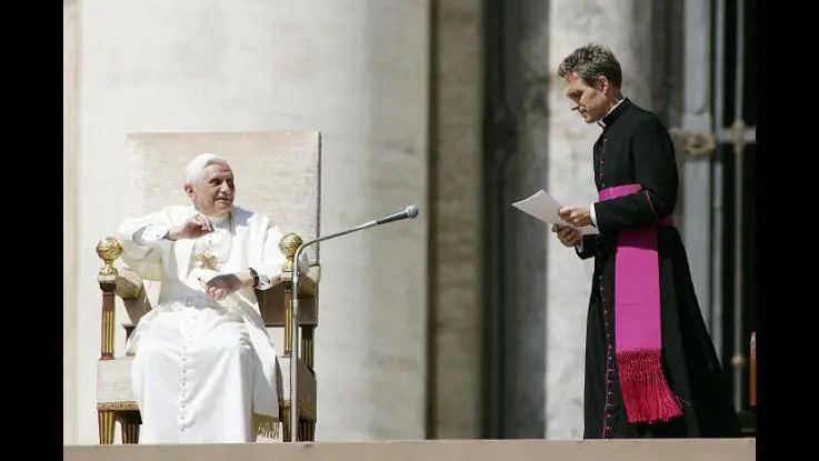 Padre Georg: "Benedetto è semicieco dal '94, il giorno dell’addio non pianse"