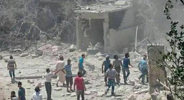 Siria, ribelli bombardano una scuola: 5 bambini morti