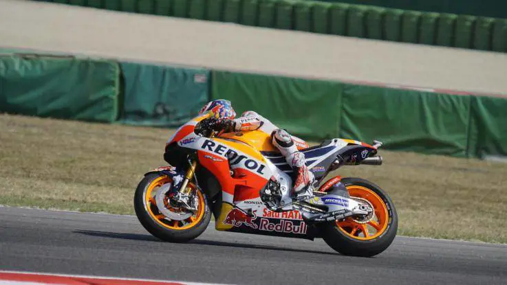 MotoGp, Pedrosa si rompe la clavicola: non ci sarà a Motegi
