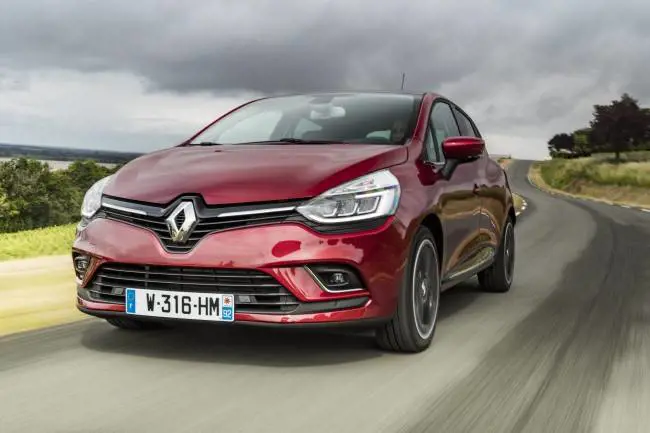 Clio sempre più una reginetta anche per eleganza