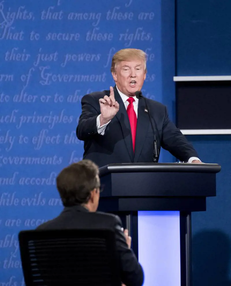 Si può non accettare il voto? Tutti in guerra contro Trump