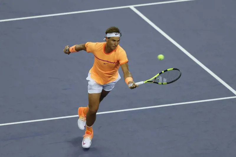 Nadal alza bandiera bianca: "Mi devo fermare, torno nel 2017"