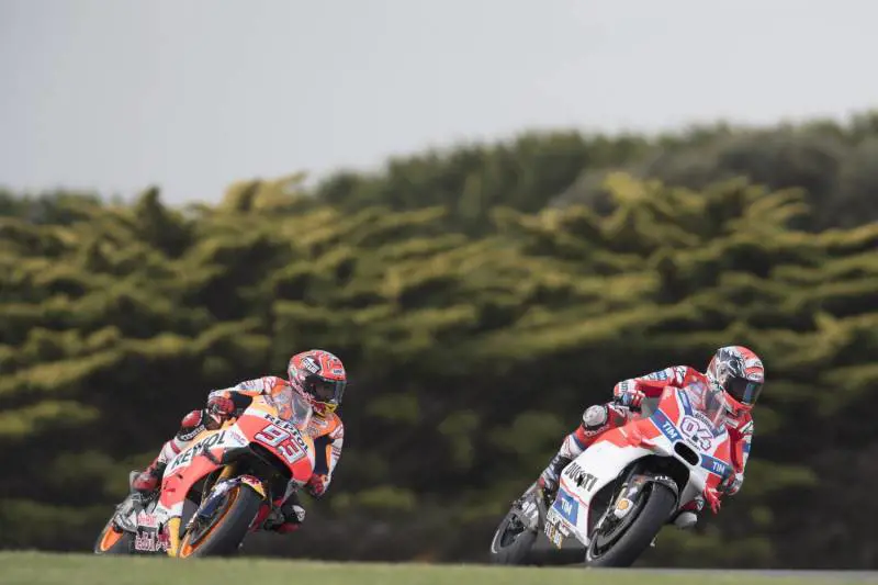 Gp Malesia, Dovizioso trionfa davanti a Rossi