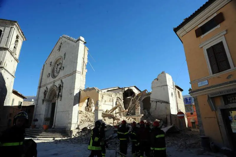 Terremoto, previsione del sismologo: "Può arrivare scossa più forte