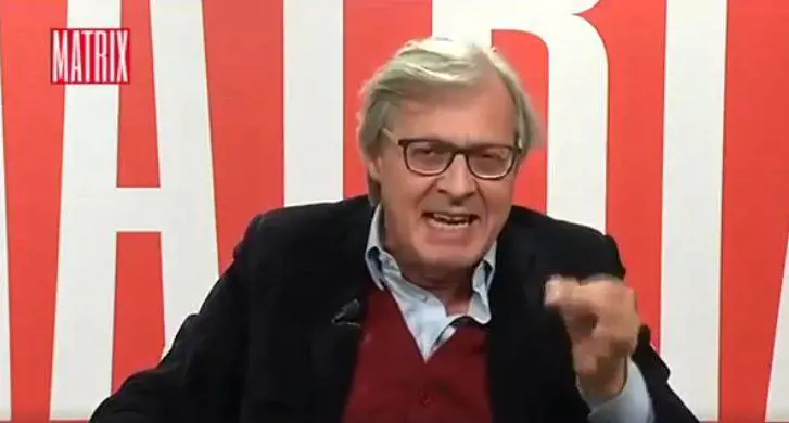 Adozione gay, Sgarbi: "Una mamma è meglio di due papà"