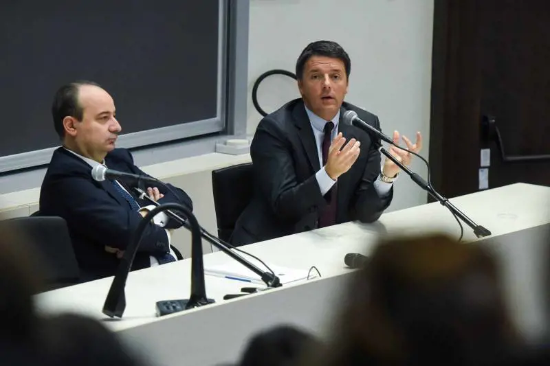 Renzi: "Bicameralismo paritario sconfitta dei padri costituenti"