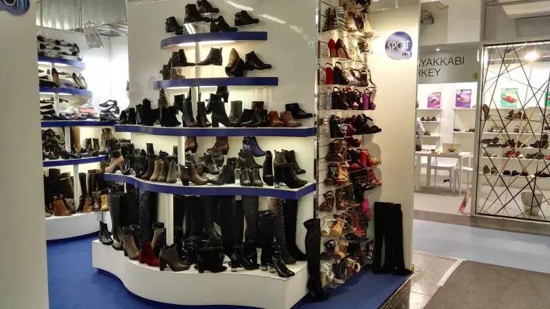 Calzature, il business è flessibile: le collezioni a Expo Riva Schuh