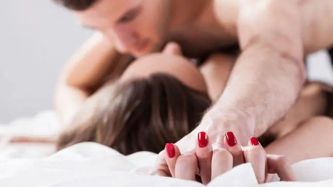 Condannata per violenza sessuale: aveva rubato il fidanzatino alla figlia
