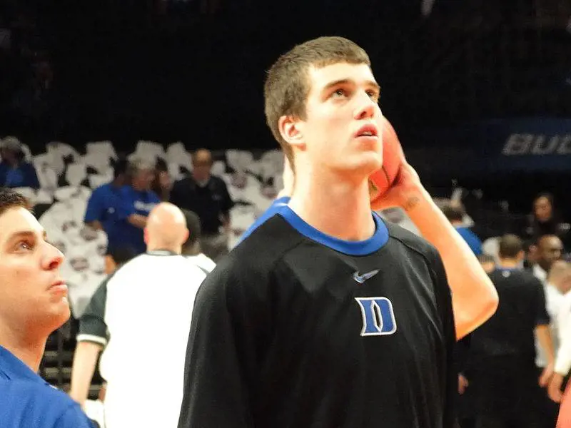 Clamoroso in Nba: i Knicks ingaggiano Plumlee a 2 ore dalla partita