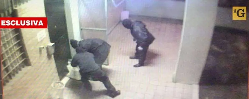 Bologna, attentato in caserma Così hanno piazzato la bomba
