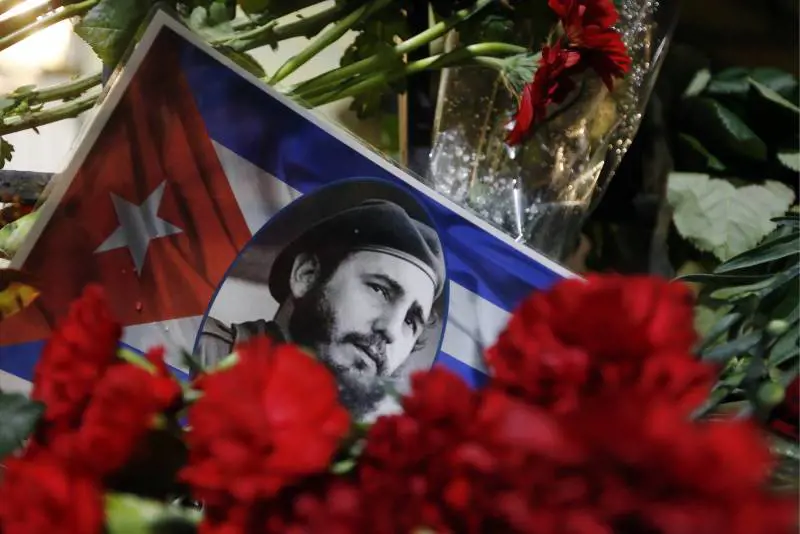 Livorno, registro in Comune per le condoglianze dopo la morte di Fidel Castro