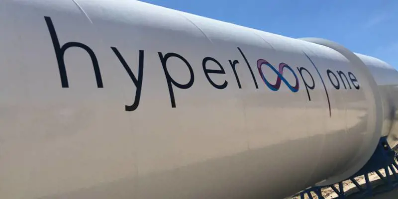 Il treno che porta da Dubai e Abu Dhabi in 12 minuti