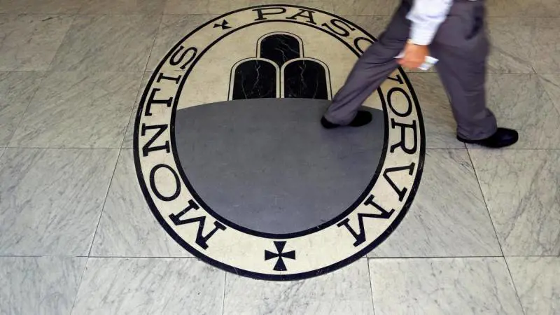 Mps avverte i dipendenti: "Guai a chi fa i nomi"