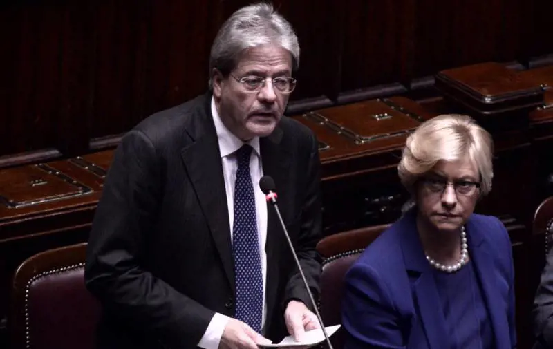 Gentiloni, il risiko delle poltrone di governo