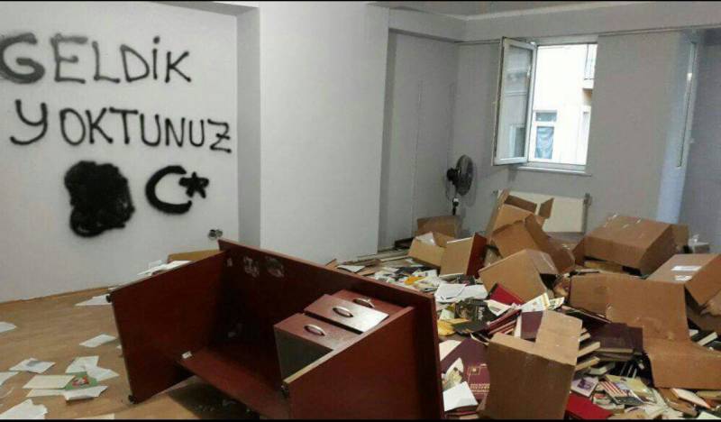 Raid agli uffici di Istanbul del Hdp