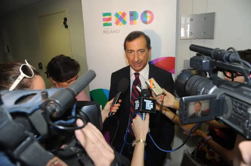 Un "folletto" a Palazzo Marino che distrugge gli uffici di Sala