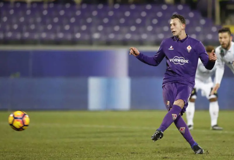 Inter-Milan-Juventus su Bernardeschi: ma la Fiorentina vuole blindarlo