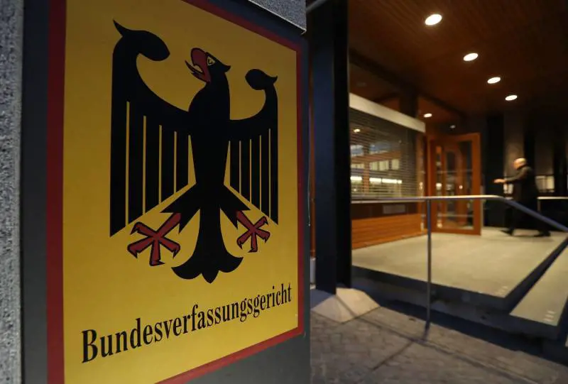 Germania, fallito il tentativo di mettere al bando l'estrema destra