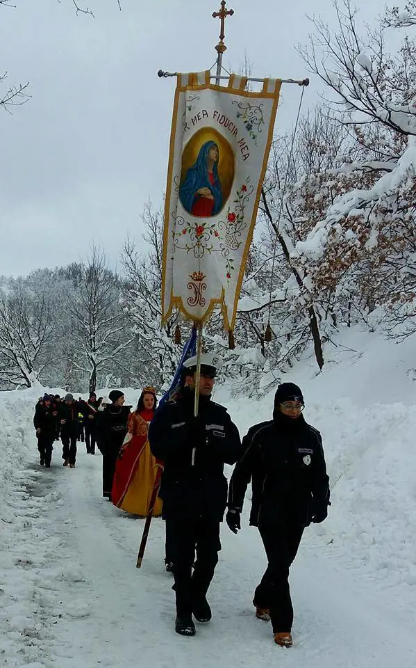Turbina usata per la processione: la polemica del paese marchigiano