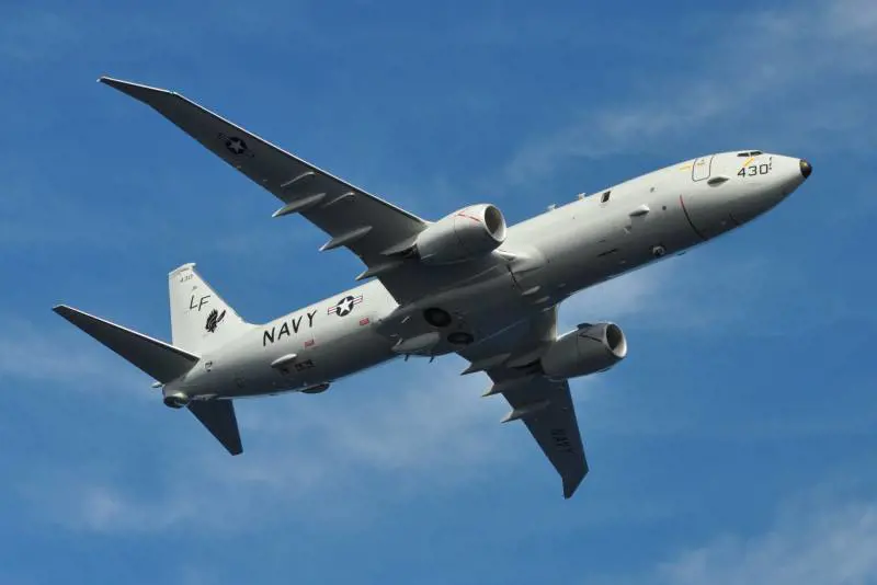 Tensione nella Manica, aereo della Us Navy sorvola a bassa quota la Kuznetsov
