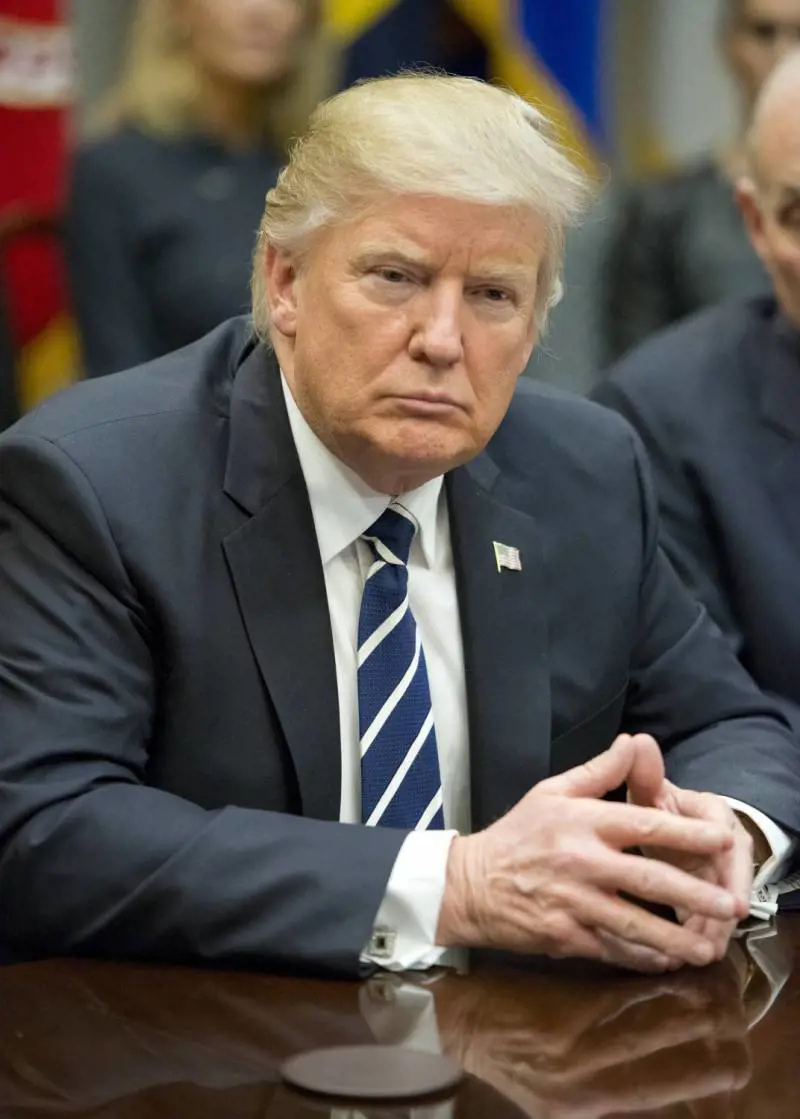 Ora Trump mette tutti spalle al muro