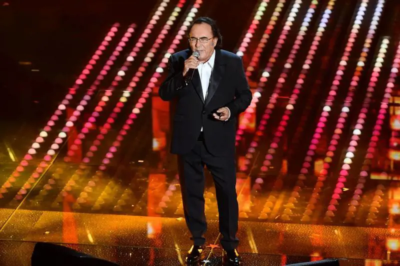 Al Bano "divorato" da Elodie. L'estinzione dei Sanremosauri