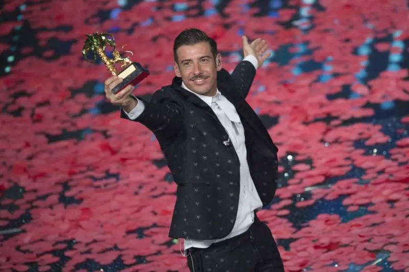 Sanremo, Francesco Gabbani: "Io superdotato? Avevo il canovaccio nelle mutande"